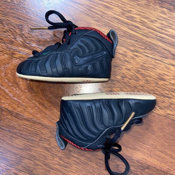 Nike Little Posite Pro Crib Foamposite Black Red Sneakers Baby Size 1 - Picture 3 of 5